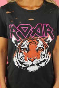 Thumbnail for ROAR DISTRESSED GRAPHIC TEE